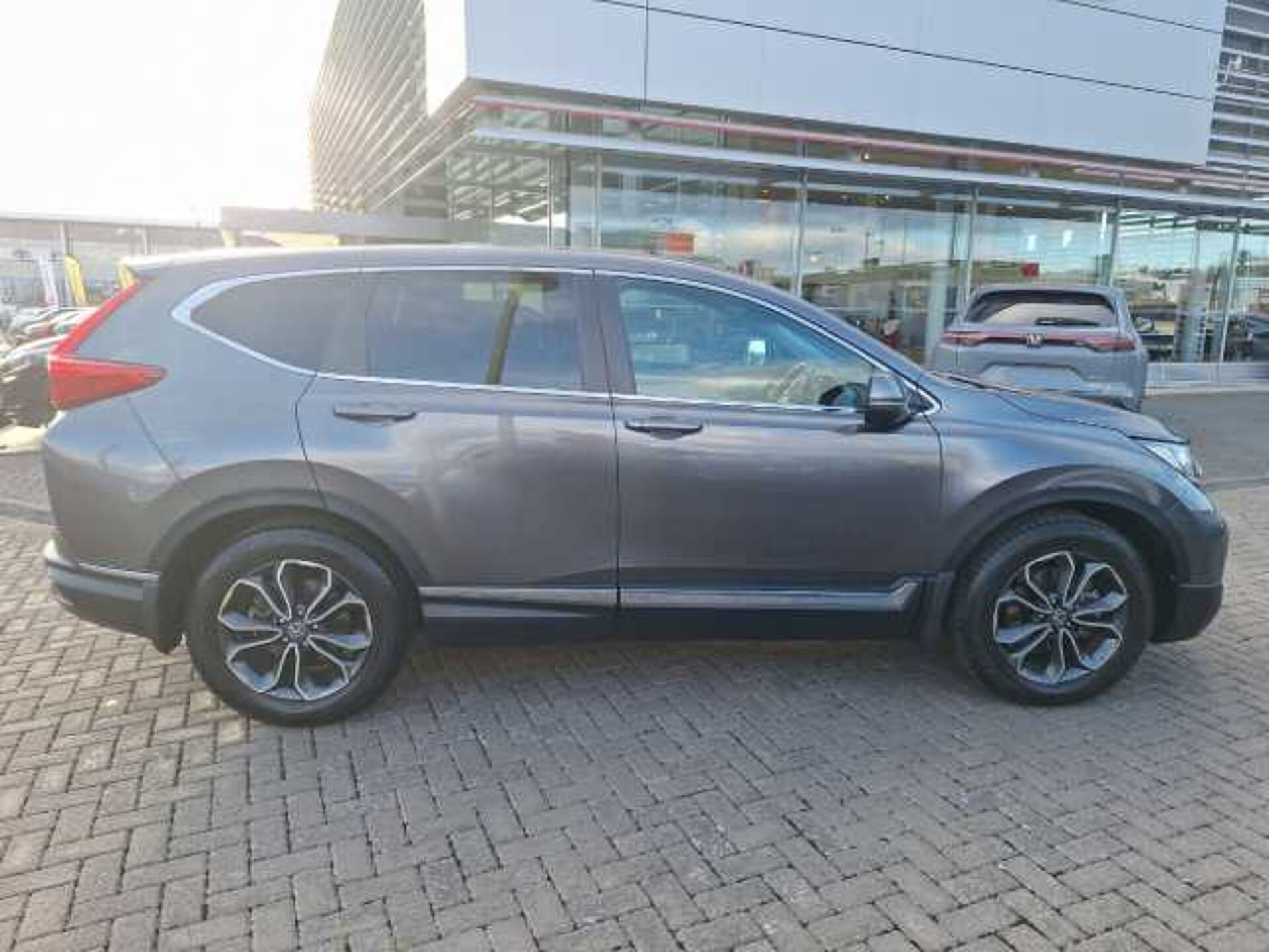 Honda CR-V Hybrid 2.0 i-MMD Hybrid SE 2WD 5dr eCVT 