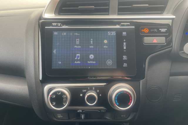 Honda Jazz 1.5 i-VTEC Sport 5dr 