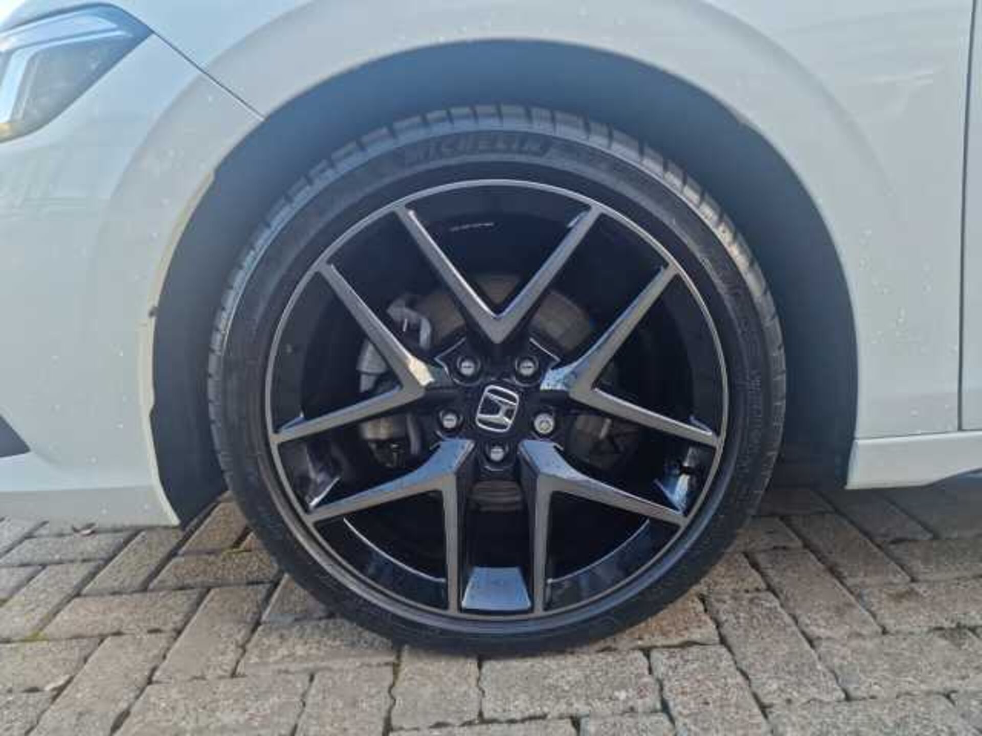 Honda Civic Hybrid 2.0 eHEV Advance 5dr CVT 