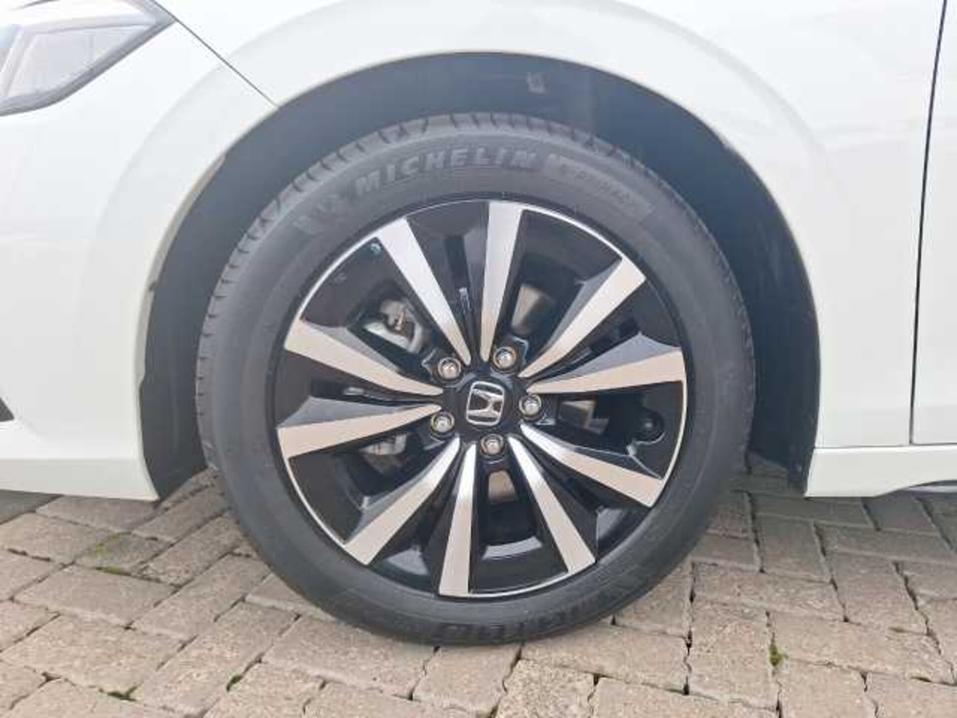 Honda Civic Hybrid 2.0 eHEV Elegance 5dr CVT 