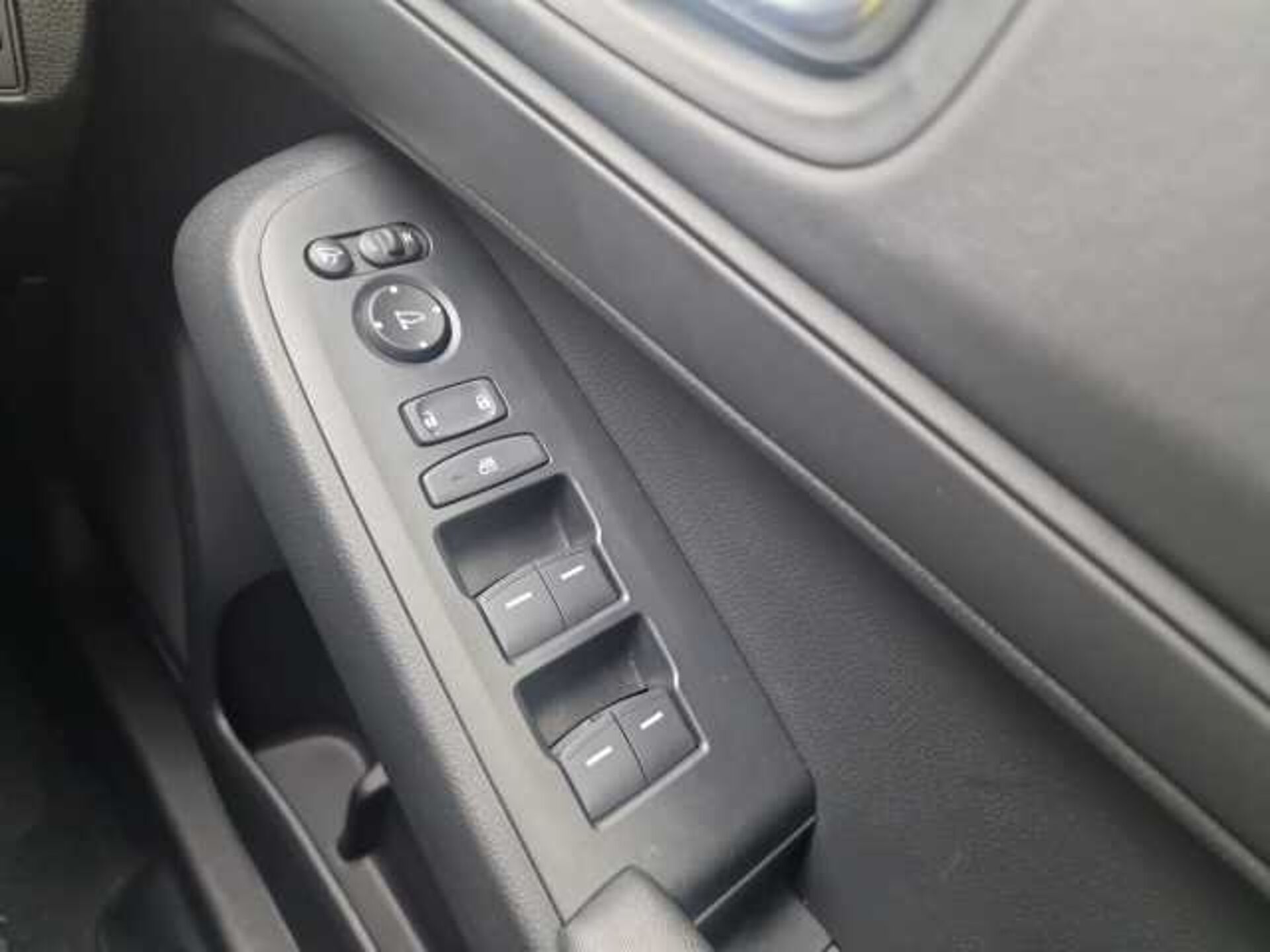 Honda HR-V Hybrid 1.5 eHEV Elegance 5dr CVT 