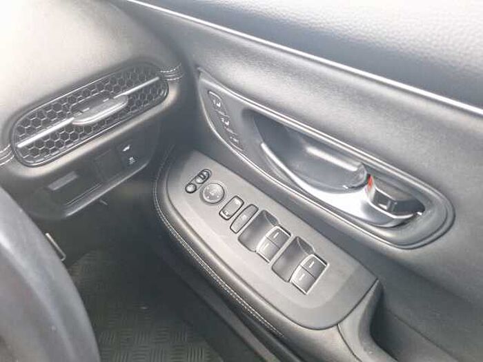 Honda ZR-V e:HEV 2.0 eHEV Advance 5dr CVT 