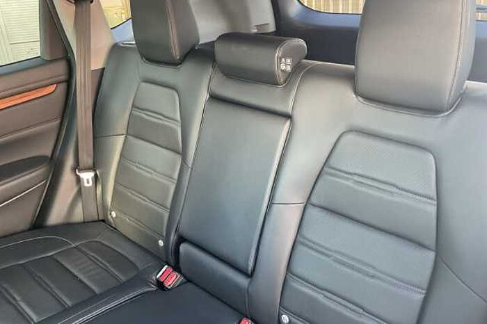 Honda CR-V 1.5 VTEC Turbo SR 5dr CVT 