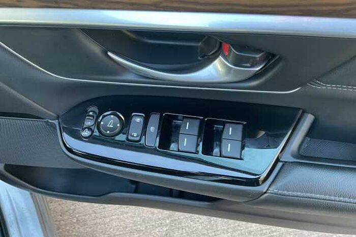 Honda CR-V 1.5 VTEC Turbo SR 5dr CVT 