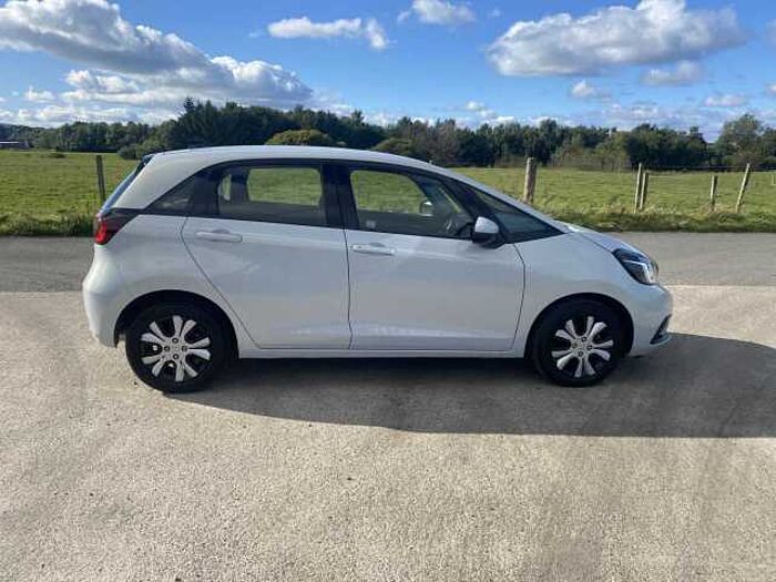 Honda Jazz Hybrid 1.5 i-MMD (109ps) SR eCVT 