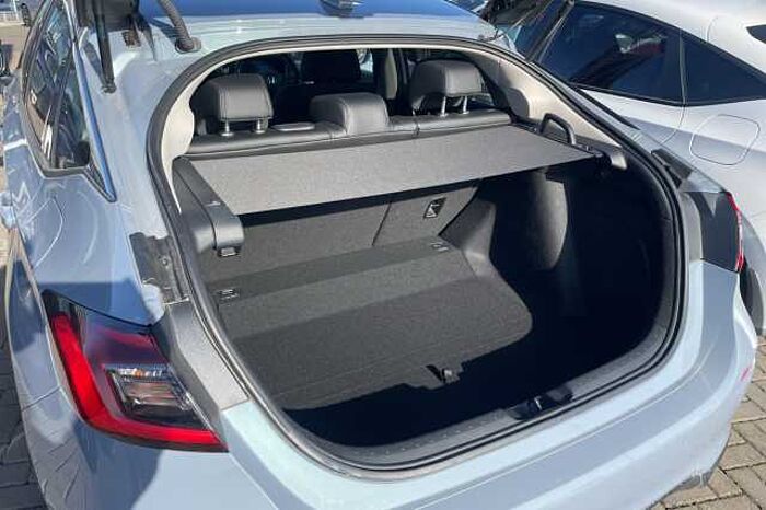 Honda Civic e:HEV Civic e: HEV 