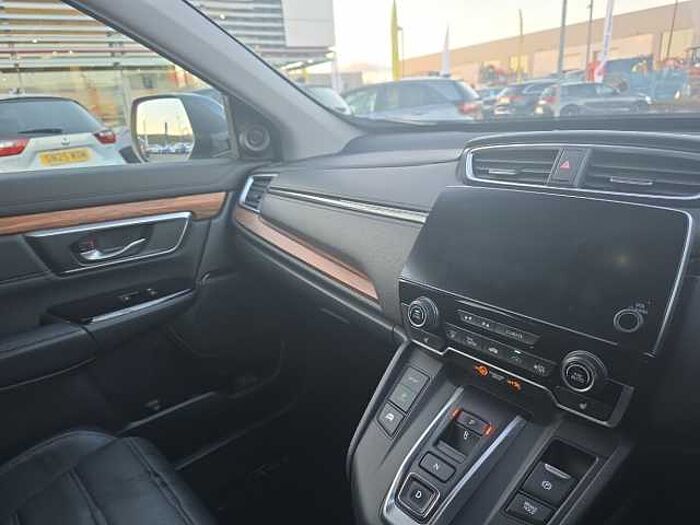 Honda CR-V Hybrid 2.0 i-MMD Hybrid SR 2WD 5dr eCVT 