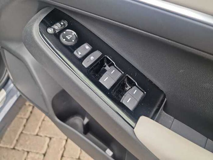 Honda HR-V Hybrid 1.5 eHEV Advance Style 5dr CVT 