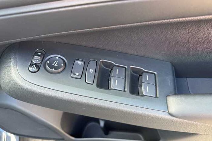Honda HR-V Hybrid 1.5 eHEV Elegance 5dr CVT 