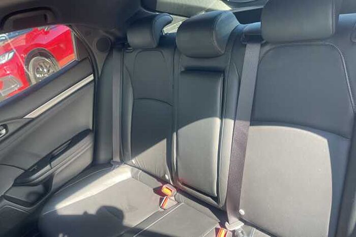 Honda Civic 1.5 VTEC Turbo Prestige 5dr CVT 
